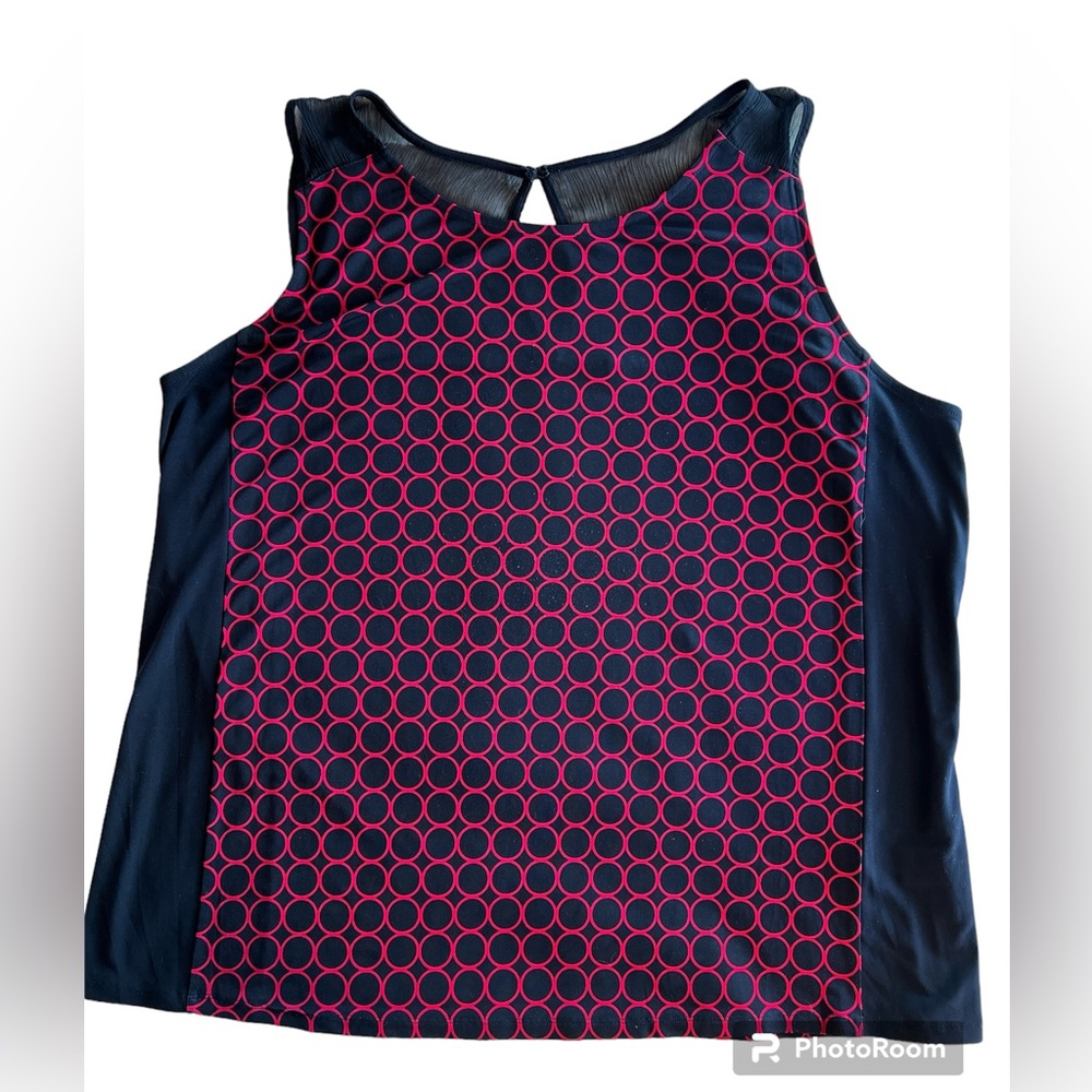 41 Hawthorn 2X navy and pink geometrical tank with sheer button detail a…